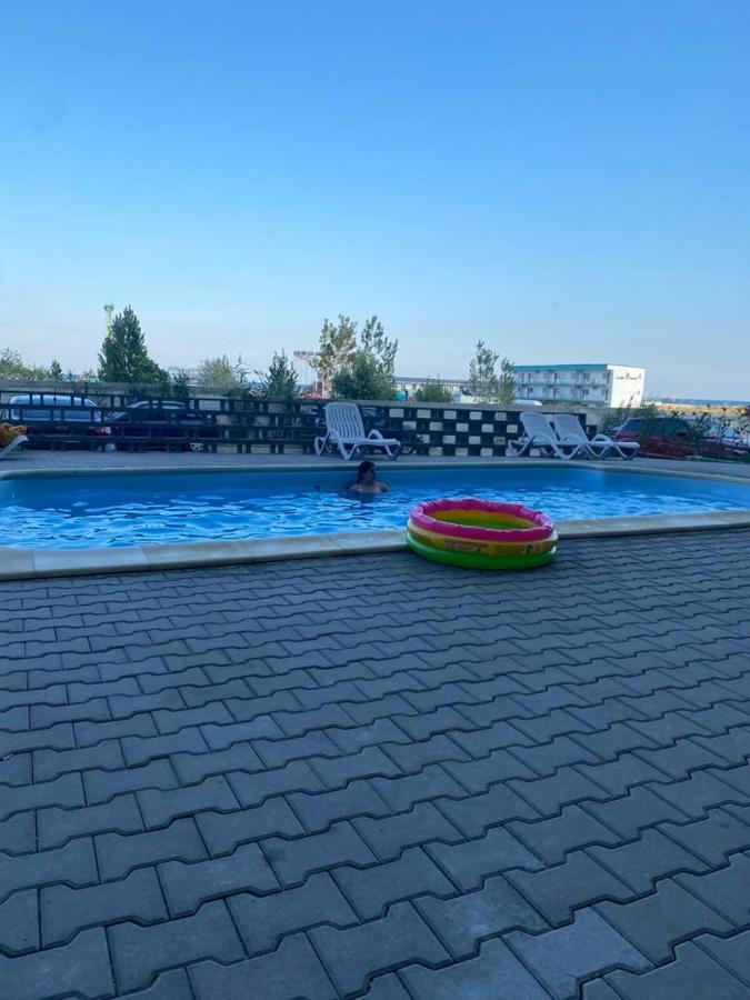 Emi Apartment Mamaia Navodari Exterior photo